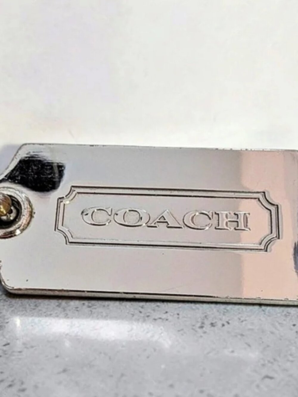 Coach Authentic Y2K Double-Sided Metal Hangtag & chain EUC